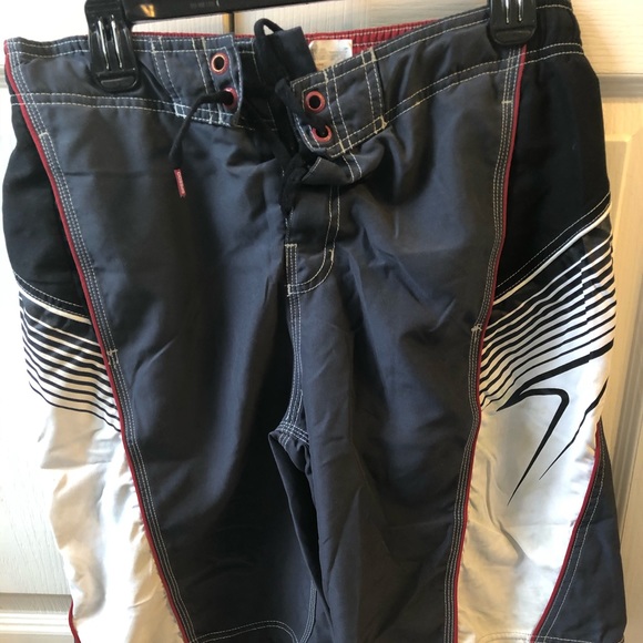 Speedo Board Shorts - Picture 1 of 3